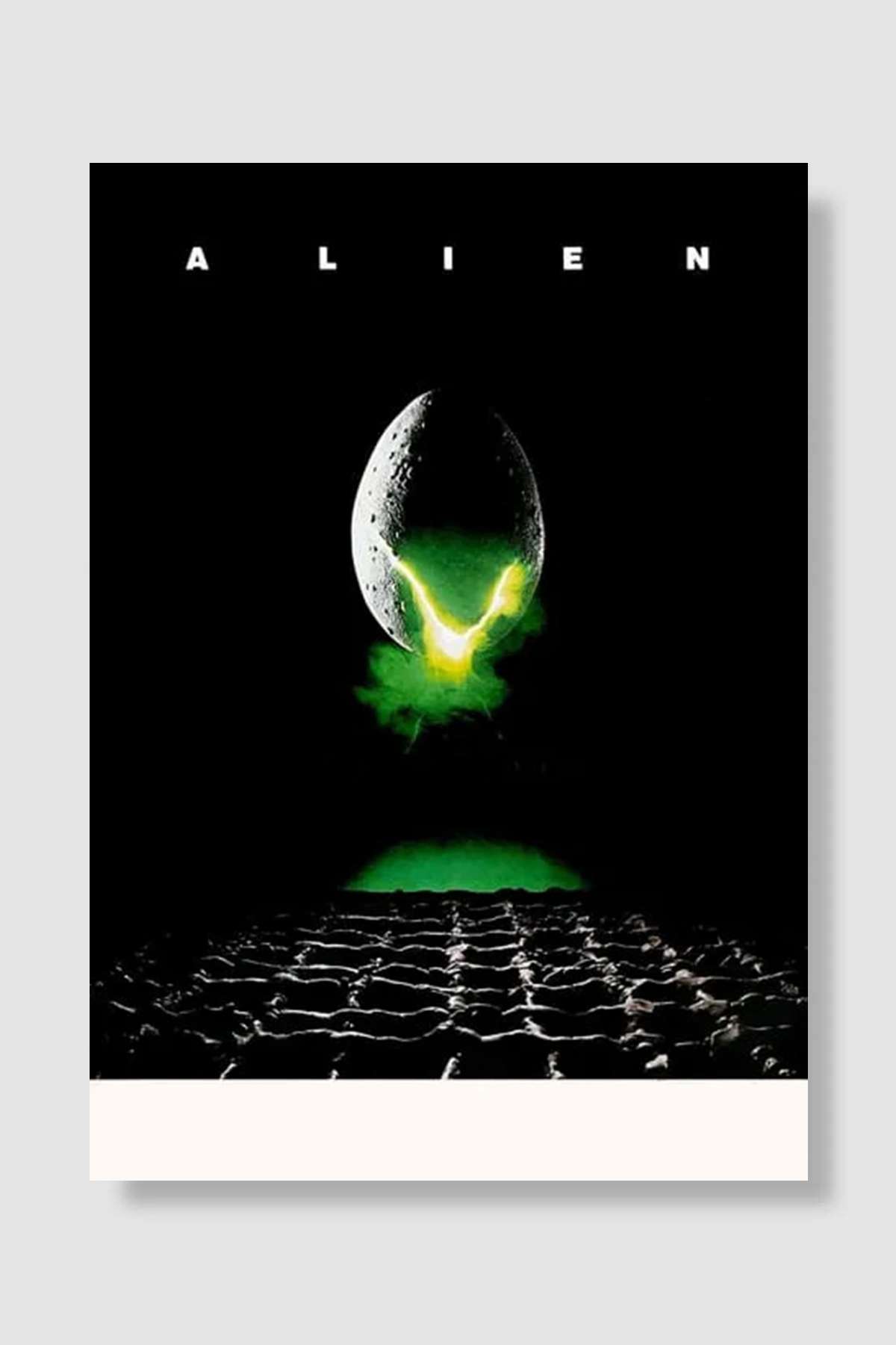 Yaratık - Alien Film Poster Çerçevesiz Yüksek Kalite Film Afiş Duvar Poster