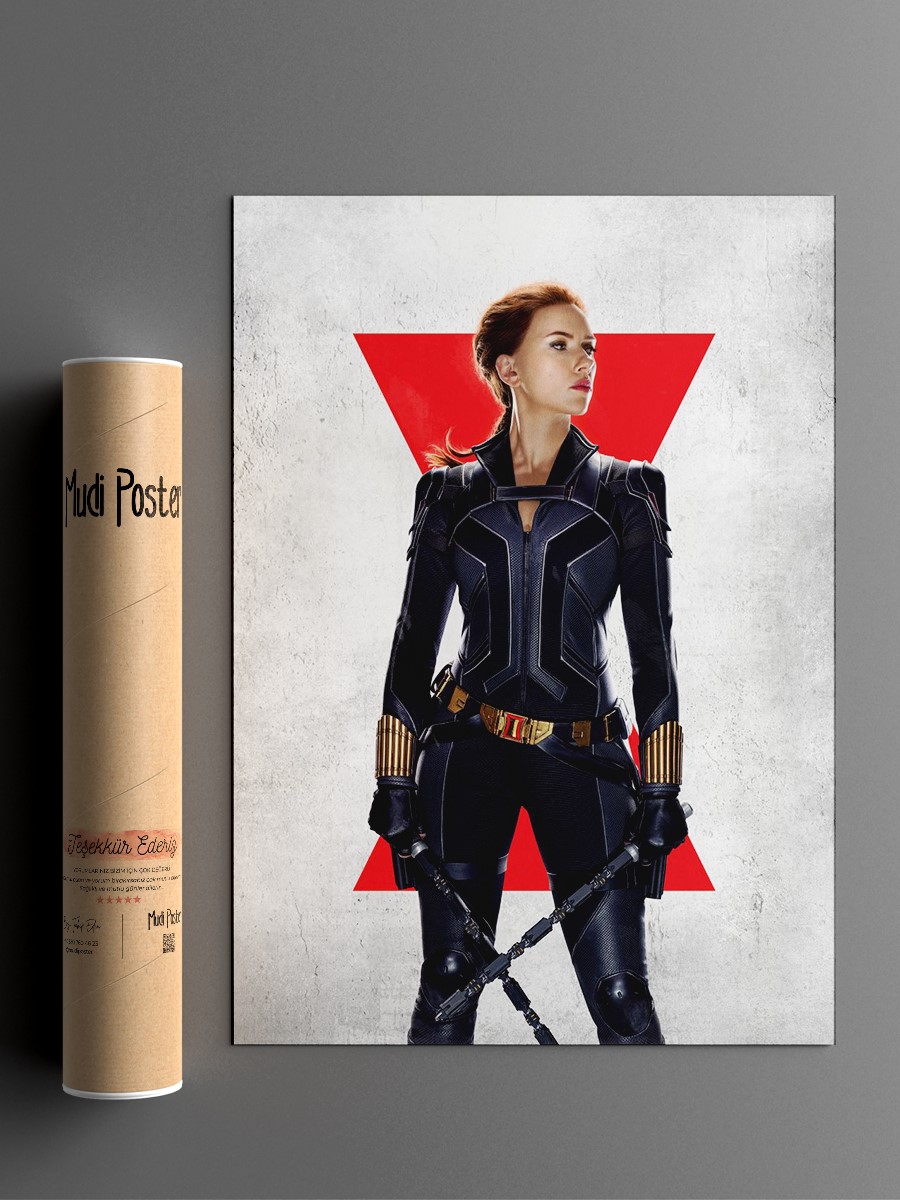 Black Widow Pose Poster, Çerçevesiz Tv Film Poster