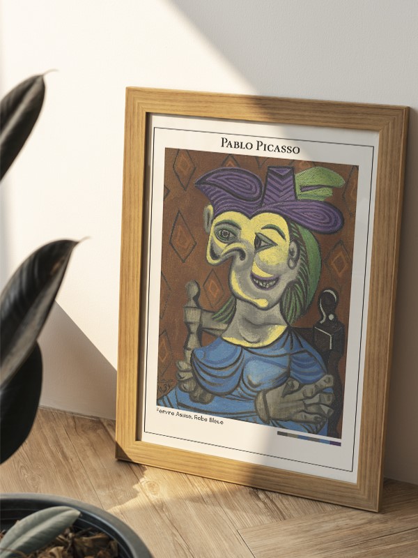 Pablo Picasso Femme Assise, Robe Bleue Poster