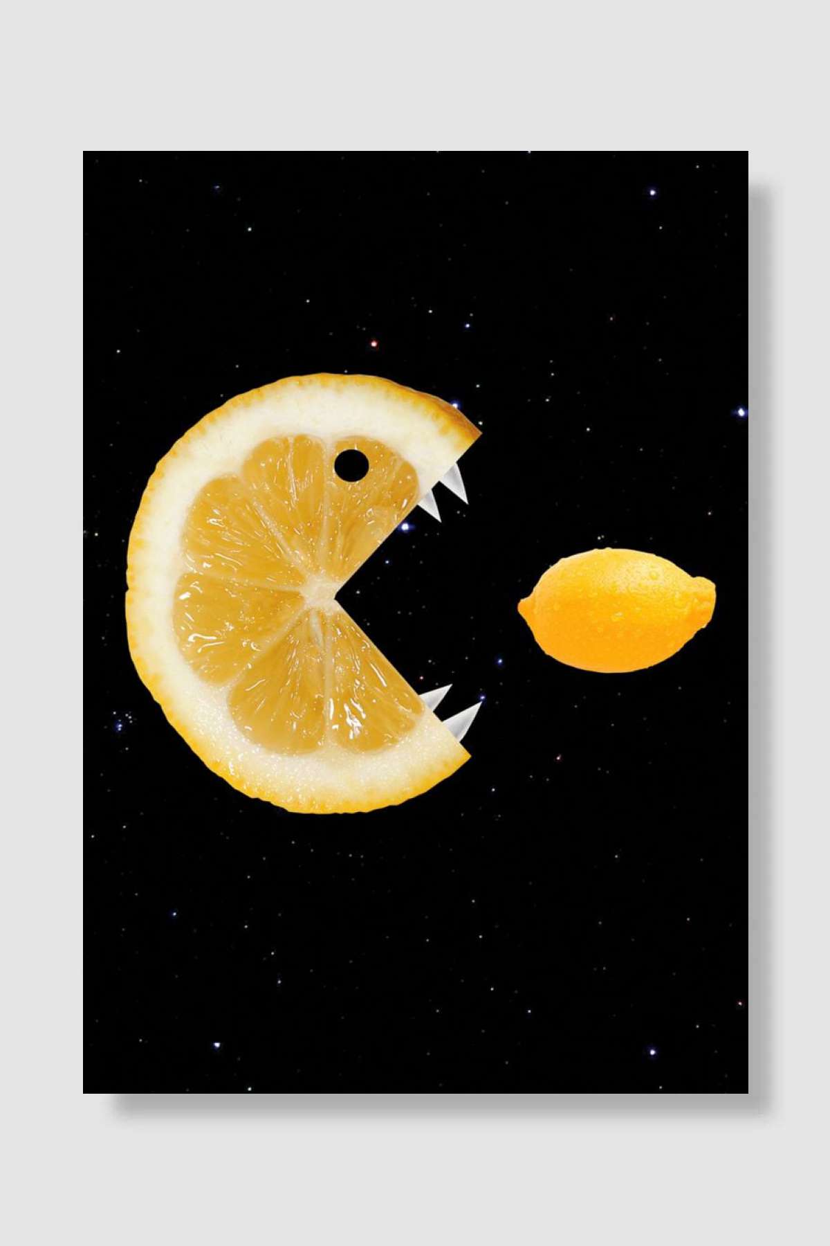 Funny lemon who has shark teeth and chases another lemo ... Oyun Poster Çerçevesiz Yüksek Kalite Oyun Afiş Duvar Poster